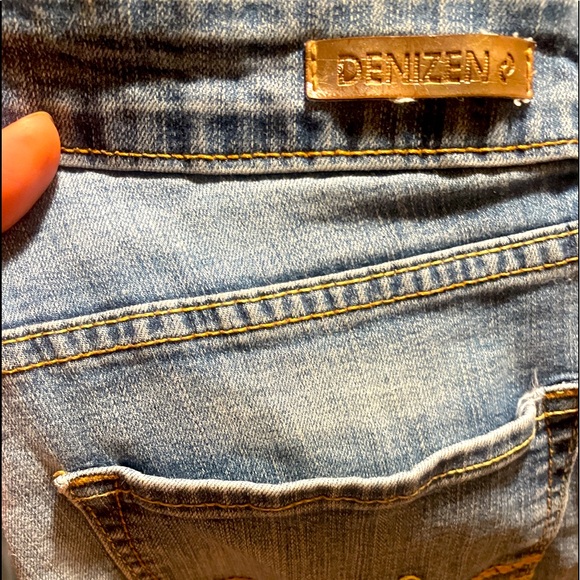 Denizen from Levi’s ripped low-rise Jeggings - Picture 3 of 5